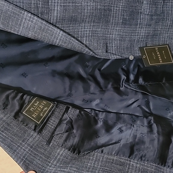 Jos. A. Bank Reserve Tailor Fit Sportcoat - Picture 4 of 7